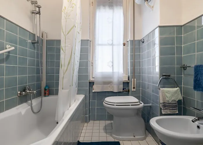 Guesthost - The Sailor's Terrace - Cozy Apt! Апартаменты *